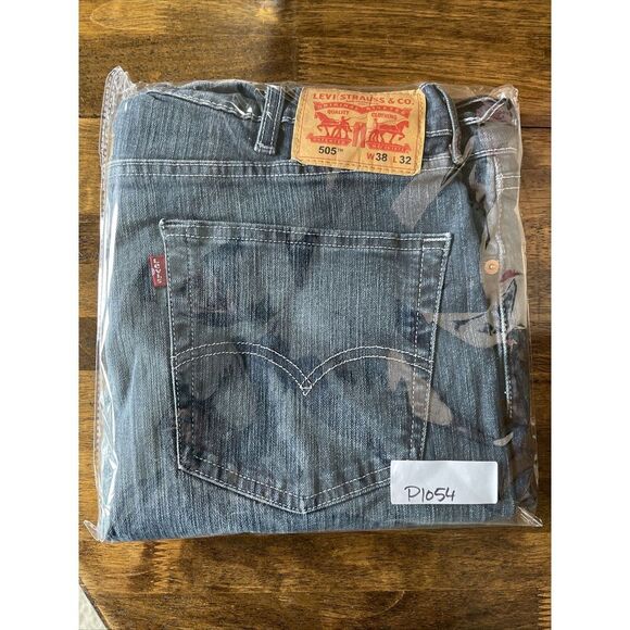 505 Levis Mens Jeans 38x32 Dark Wash Blue Straight Fit - Picture 7 of 7